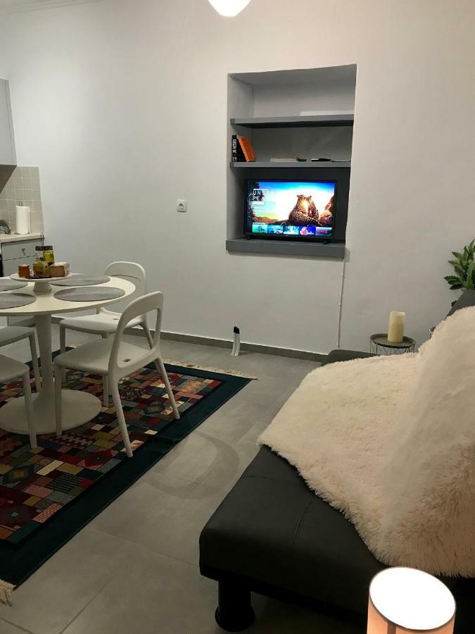 Infinity Apartment เลโอนีดีออน ภายนอก รูปภาพ